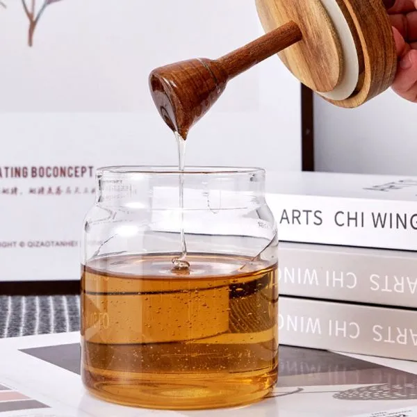Glass honey jar with natural Acacia lid and spoon