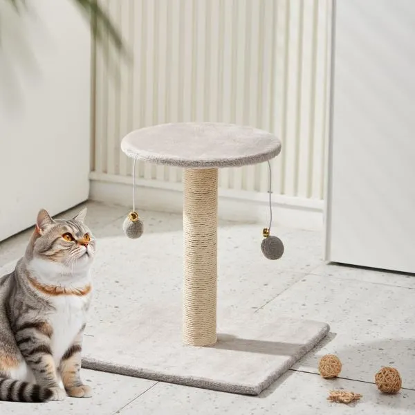 Natural sisal rope cat scratching post with sturdy base